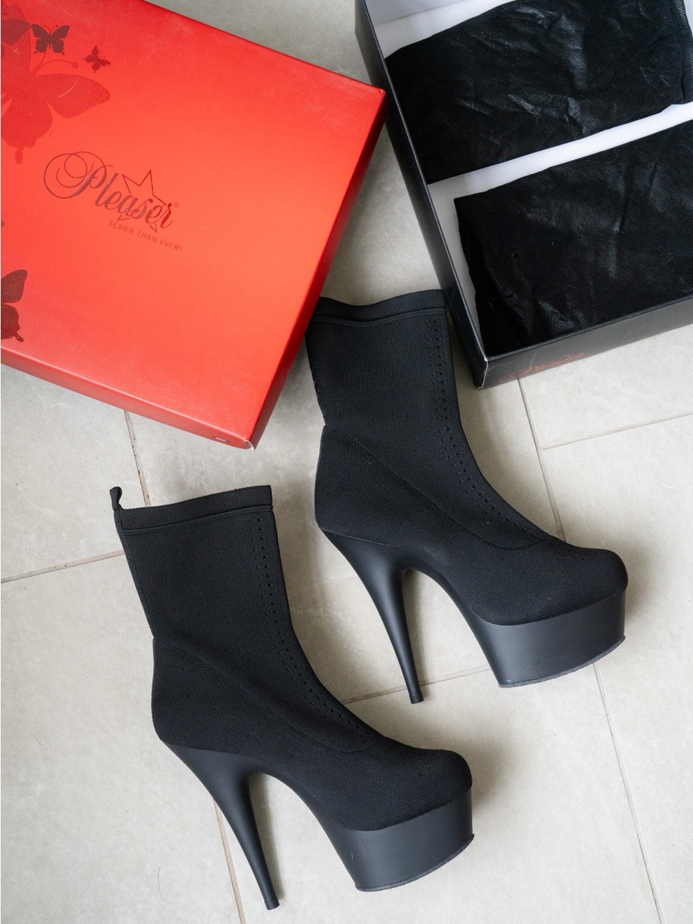 Pleaser (size 8) Black Stretch-Knit Platform Ankle Boots